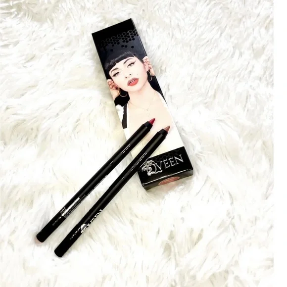 ❤️HOST PICK❤️NIB Qveen lip liner duo - Picture 2 of 7